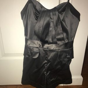 Super cute gray Guess romper.. size XS